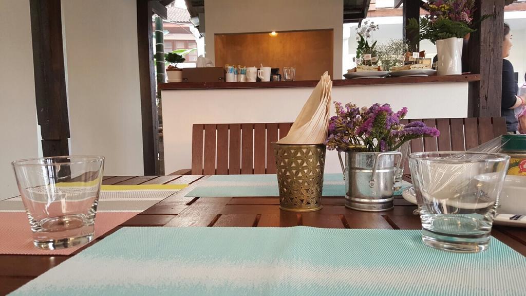 The Home Chiangmai Luxury Guesthouse Чиангмай Екстериор снимка