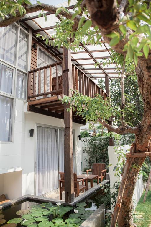 The Home Chiangmai Luxury Guesthouse Чиангмай Екстериор снимка