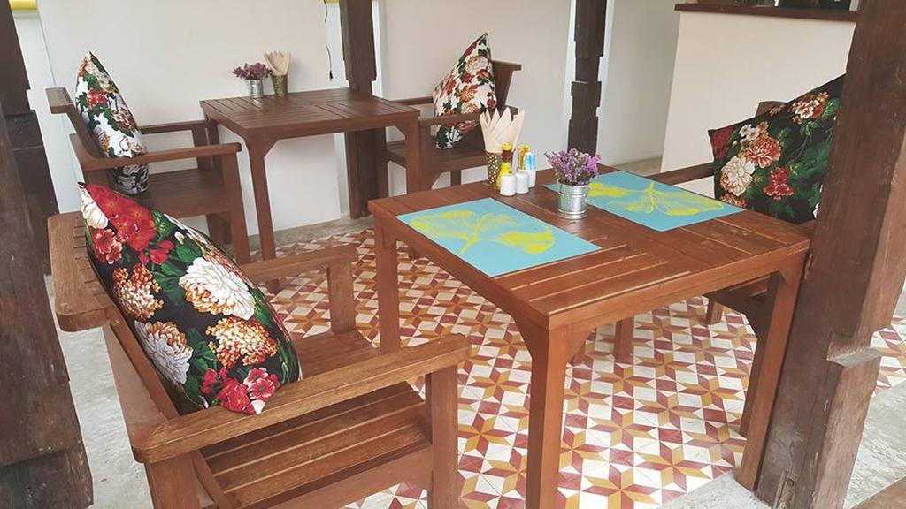 The Home Chiangmai Luxury Guesthouse Чиангмай Екстериор снимка